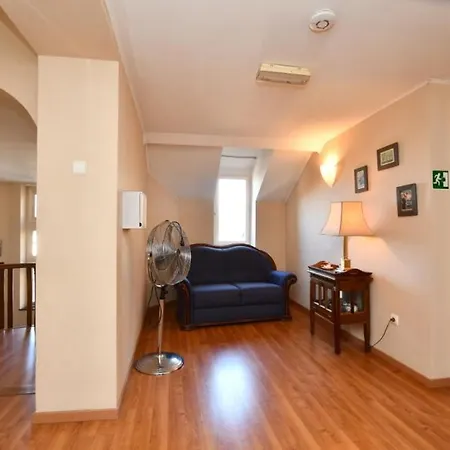 La Spa, A 10 Minutes A Pied Du Centre Vila Spa